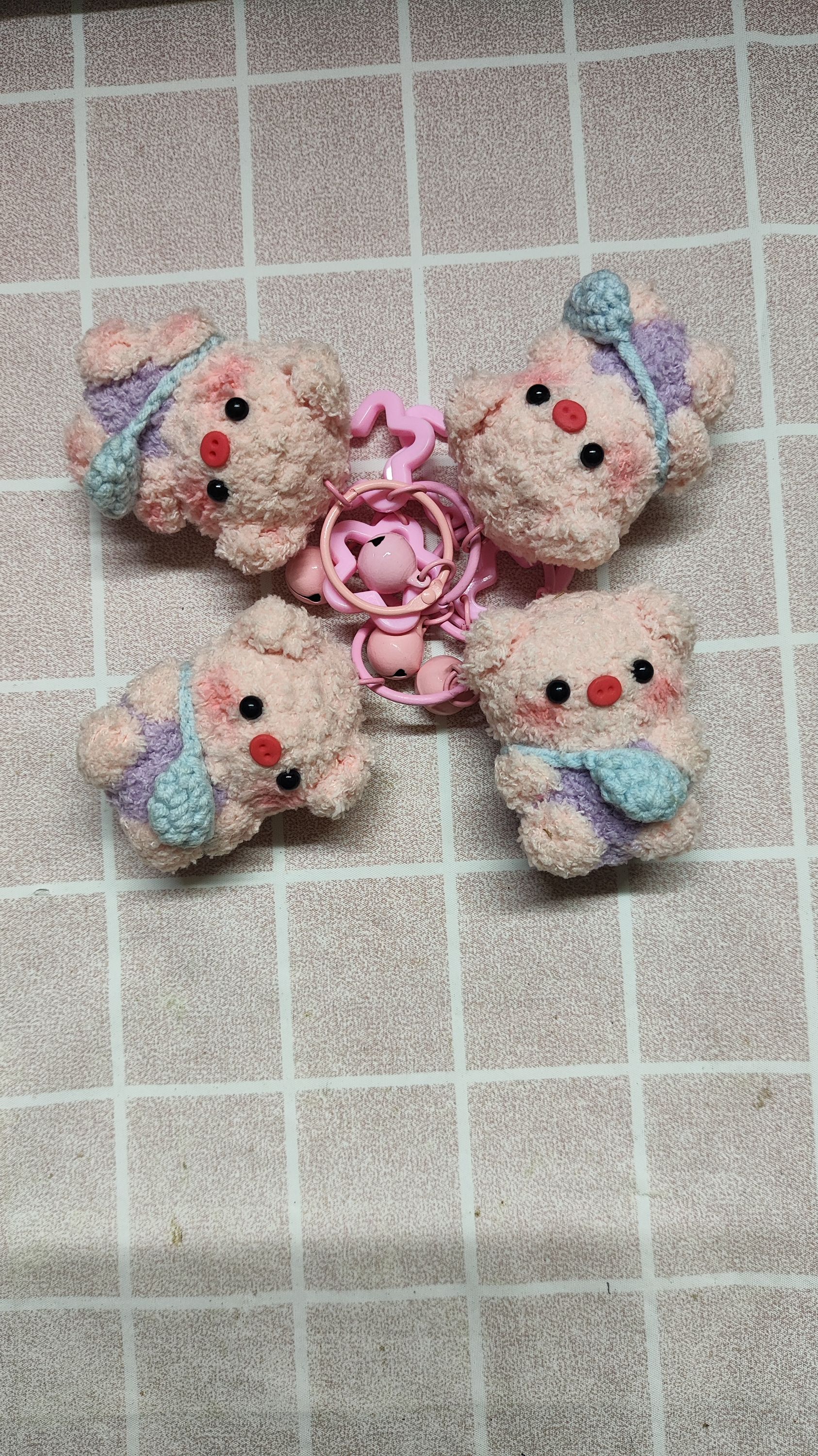 植绒萌宠可爱小猪立体时尚钥匙扣可作包包挂饰手机链饰品