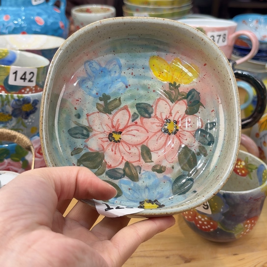 瓷片兔兔嗨起来啦哈