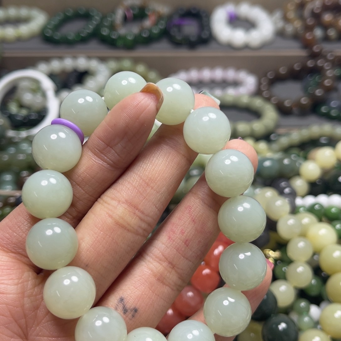 和田玉手链未镶嵌