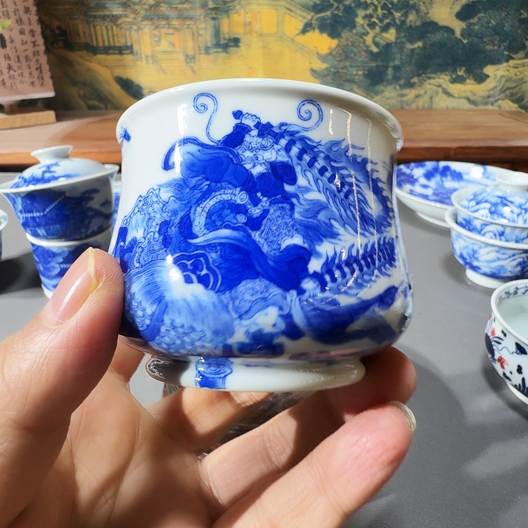 泥塑主人杯手工手绘