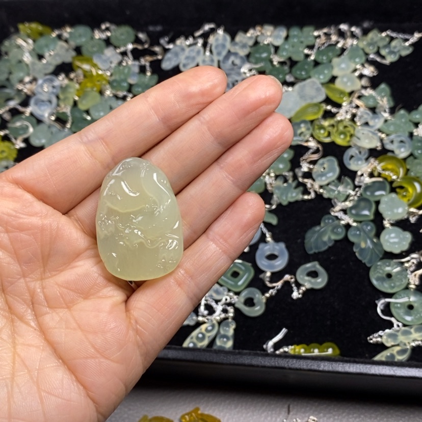 【闪购商品】蛇纹石玉未镶嵌挂件耳饰耳环项链