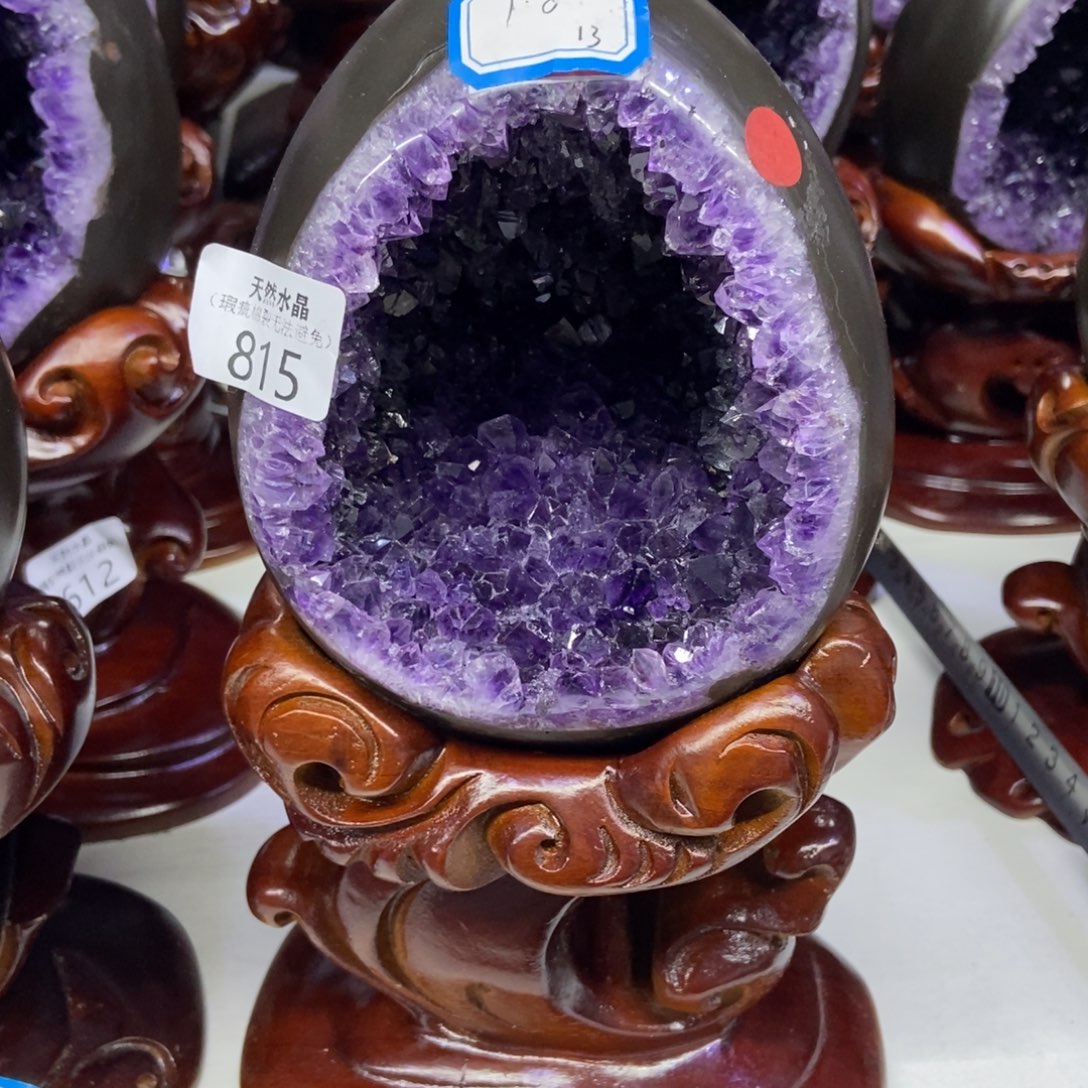 紫晶未镶嵌大型摆件（非配饰）