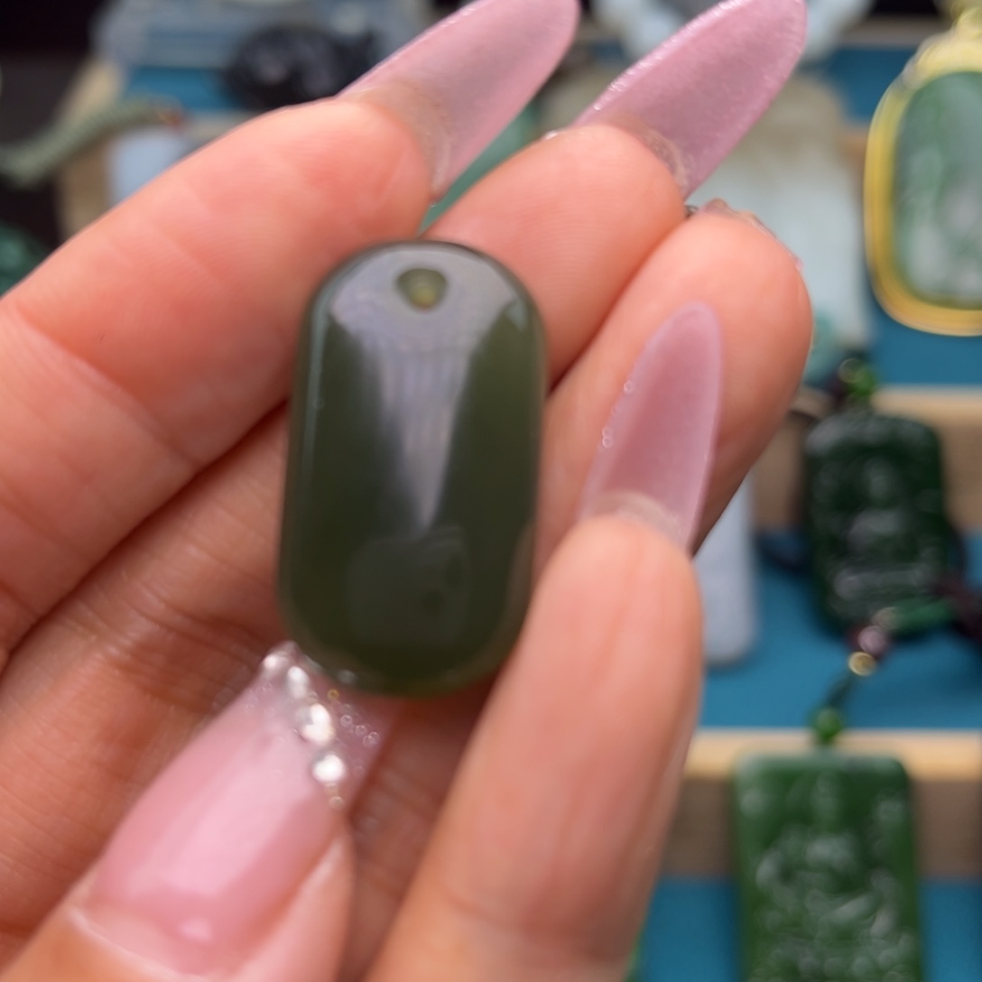 和田玉挂件未镶嵌