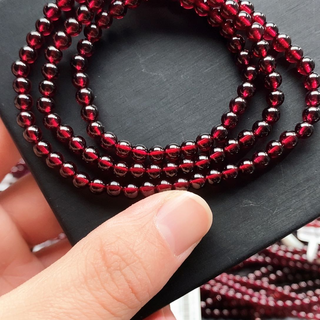 石榴石手链未镶嵌5mm老矿紫酒红精品