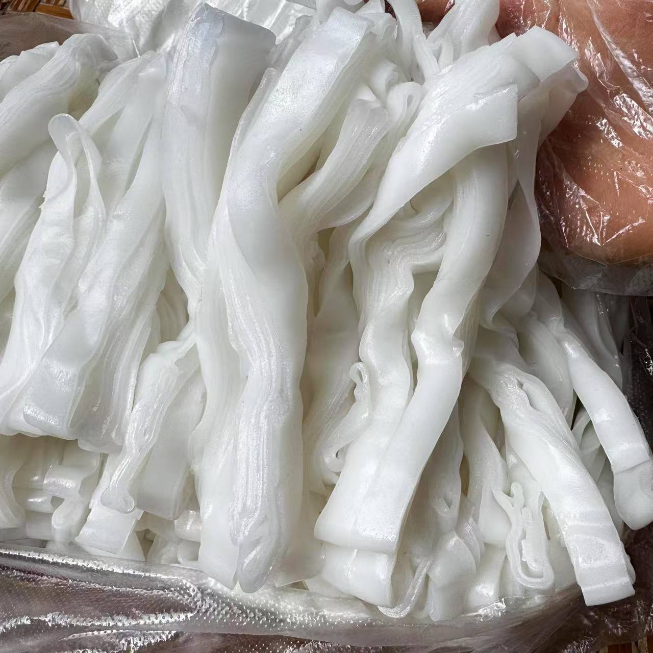 广西柳州新鲜湿米粉切粉肠粉，易煮易烹鲜食美味现做现发