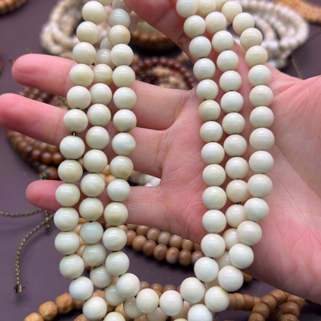 菘***若吊坠龙脊菩提正圆