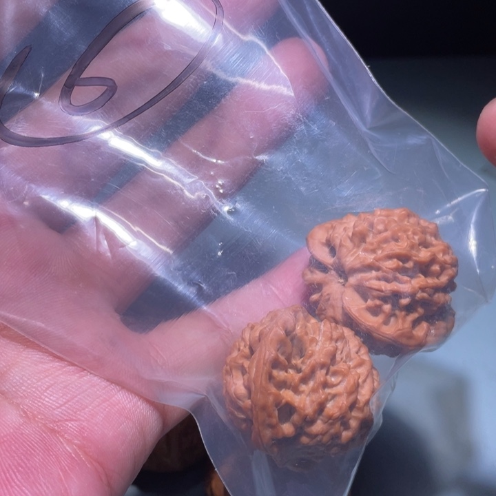 文玩核桃吊坠6呃呃呃