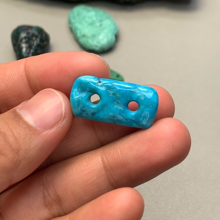 绿松石颈饰未镶嵌