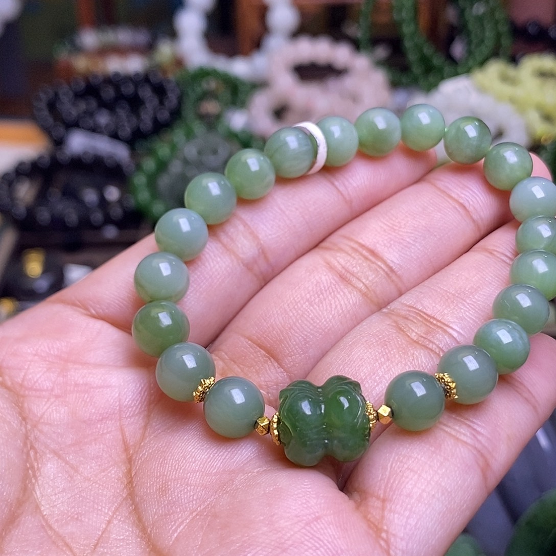 和田玉未镶嵌颈饰碧玉猫眼老料约8mm手串