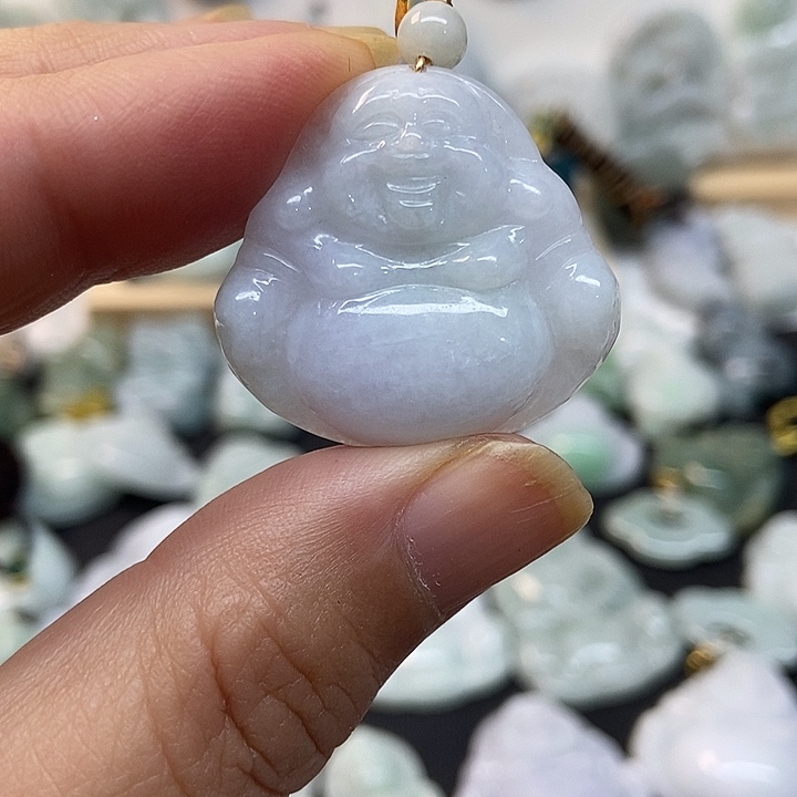 翡翠未镶嵌颈饰佛公