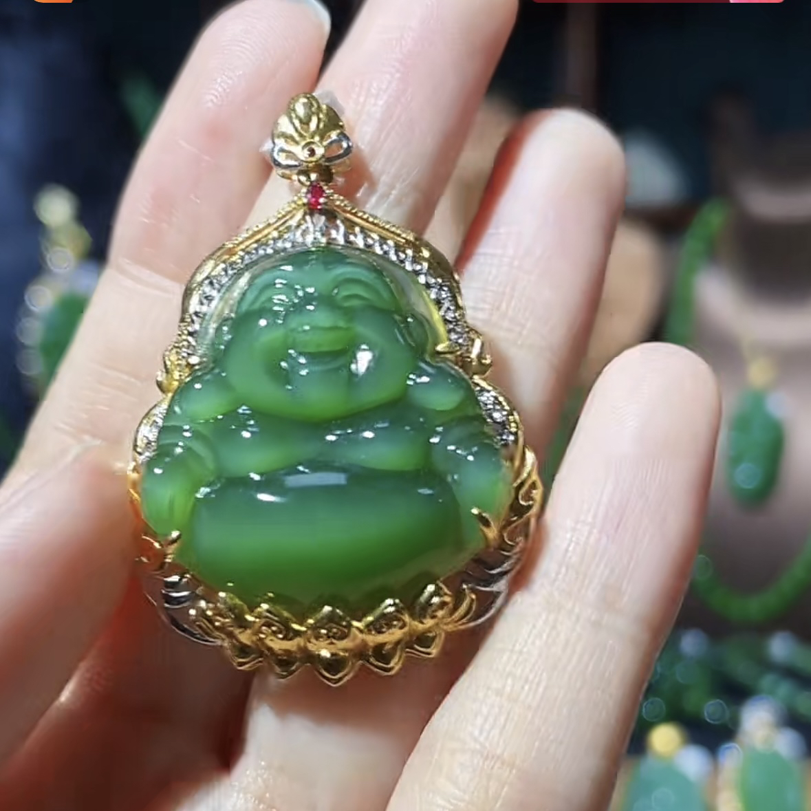 镶嵌天然和田玉碧玉冰底粉绿猫眼佛公