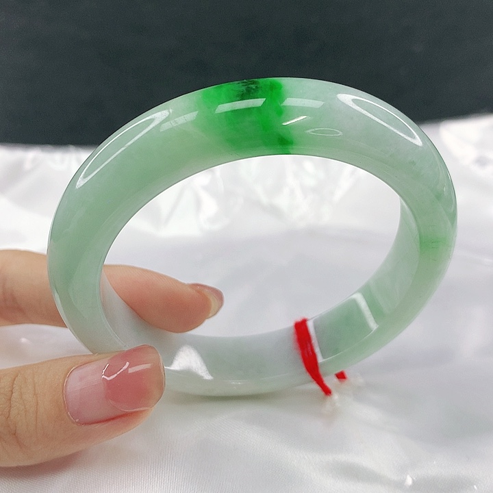 翡翠未镶嵌手镯圈56，18042