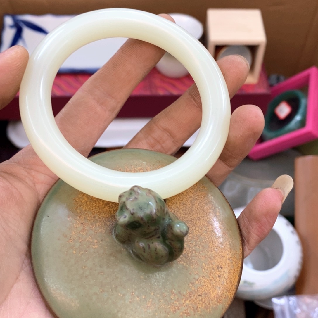 瓷片哈哈哈好像有