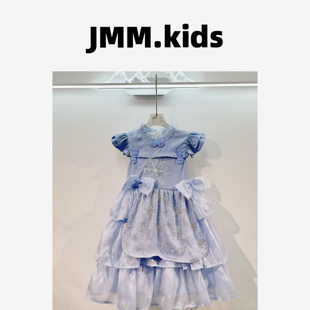 A484 女碎花蓬蓬裙公主风蓝色中国风连衣裙洋气刺绣