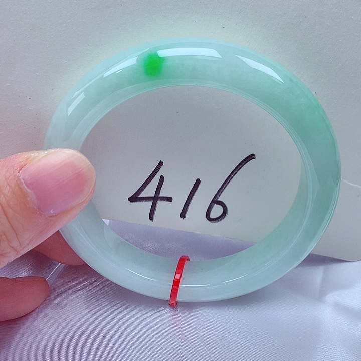 翡翠未镶嵌手镯翡翠