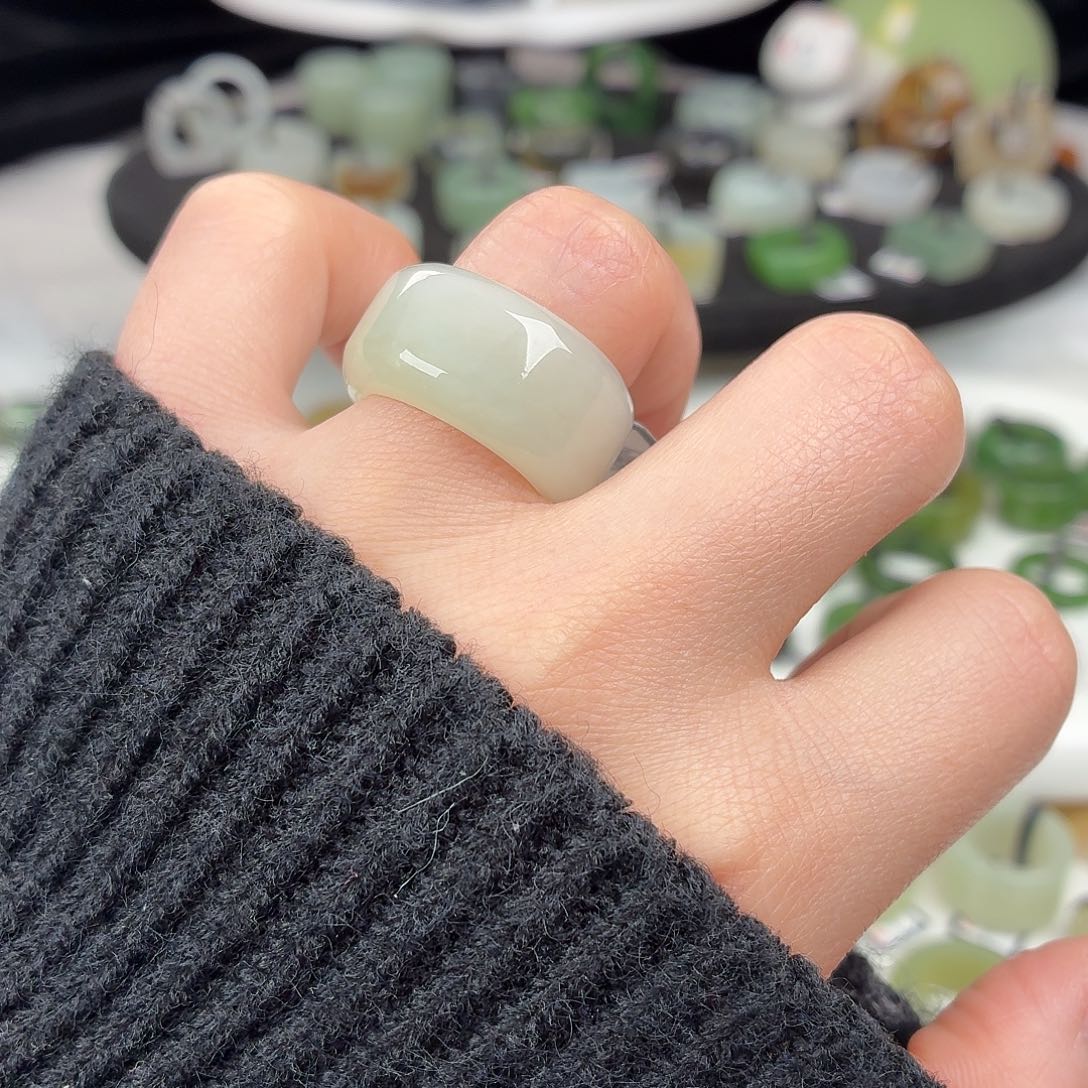 和田玉未镶嵌戒指S118俄白圆切17.2