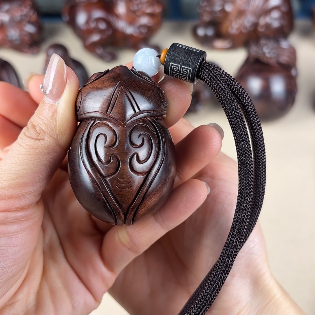 黄花梨/降香黄檀把件把件