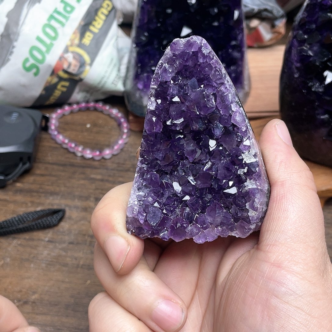 紫晶大型摆件（非配饰）未镶嵌