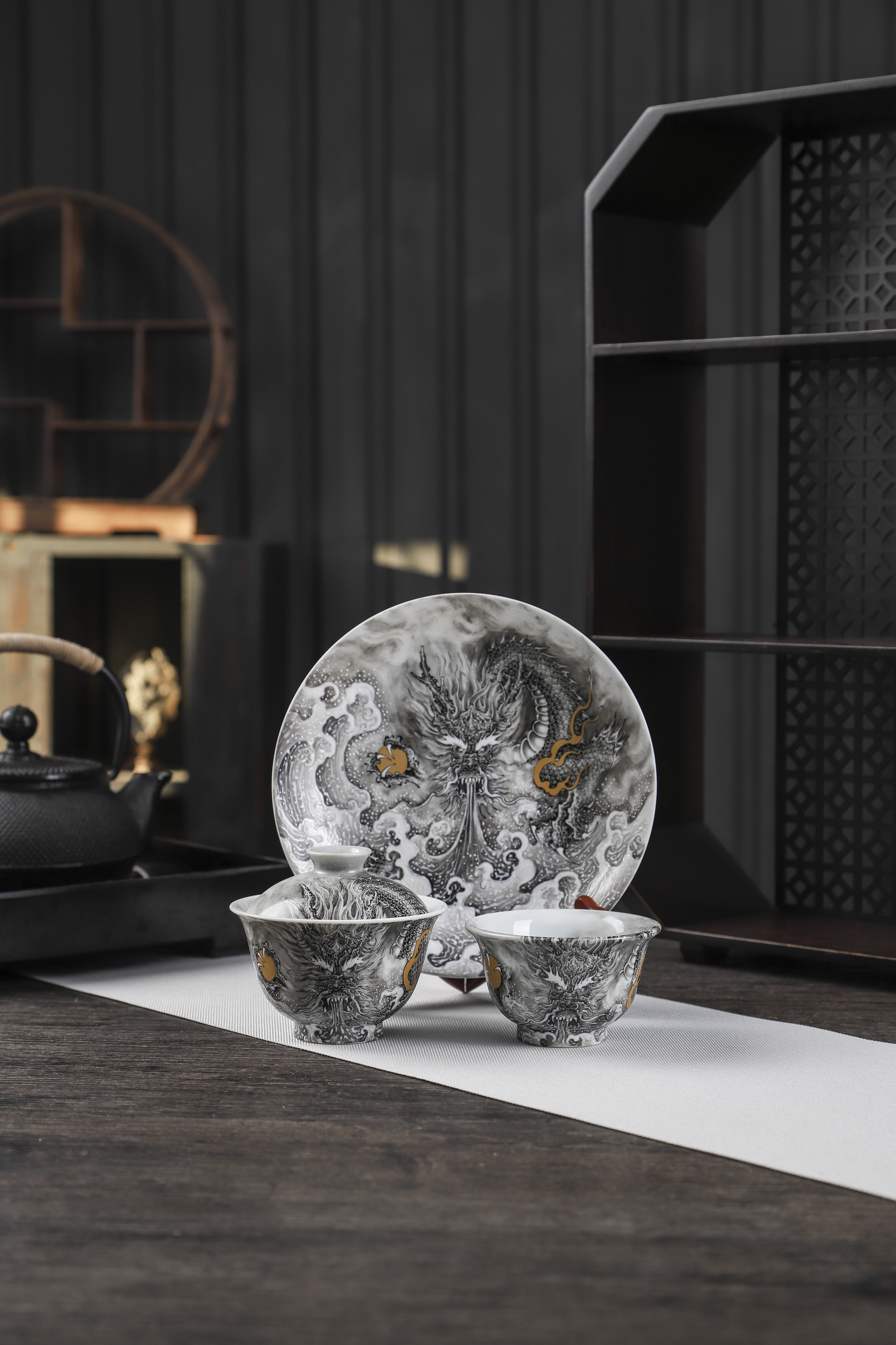 景德镇高端粉彩墨龙腾四海陶瓷三件套景德镇手工陶瓷茶具陶瓷