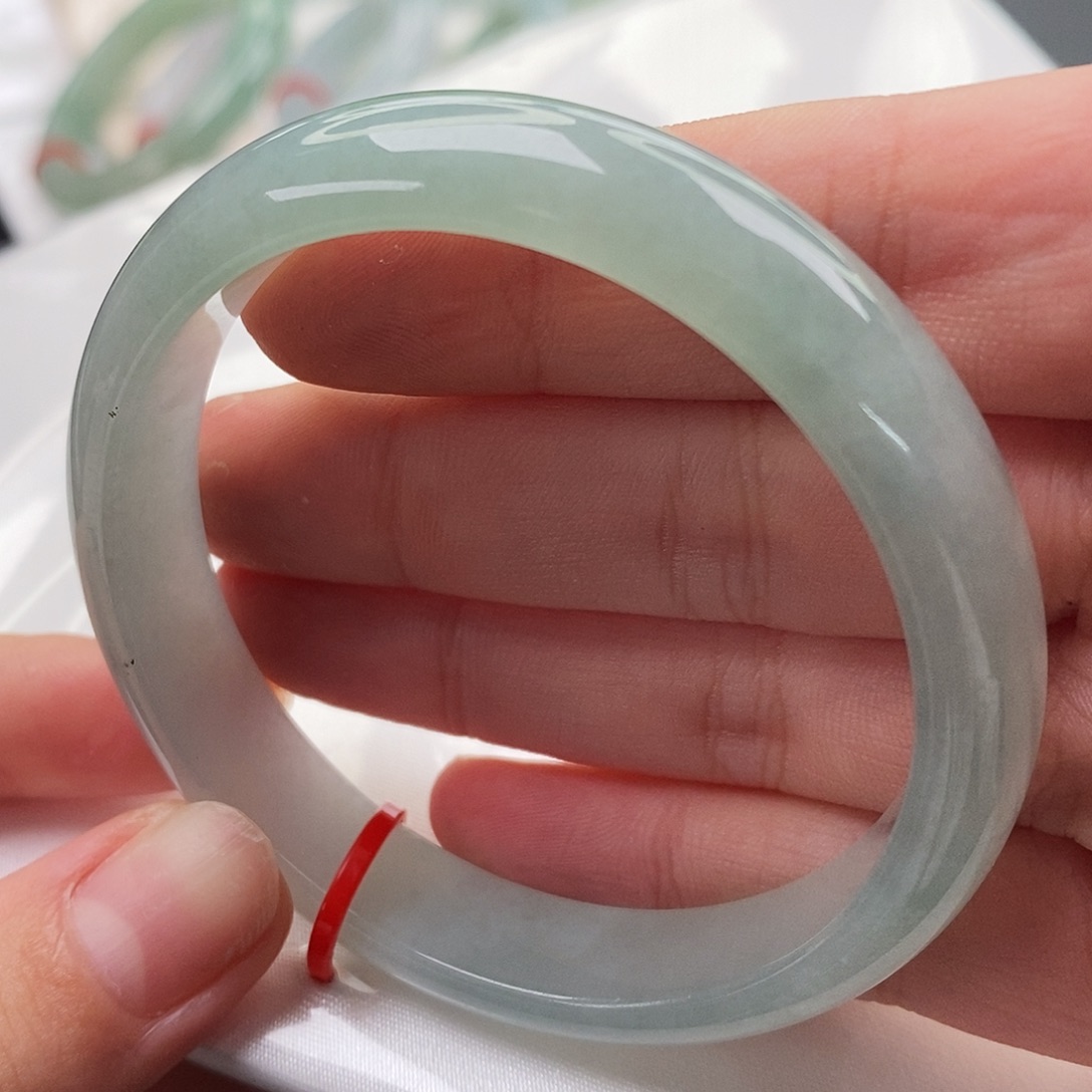 翡翠未镶嵌手镯53 54