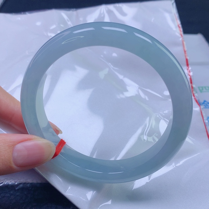 翡翠未镶嵌手镯63圈口