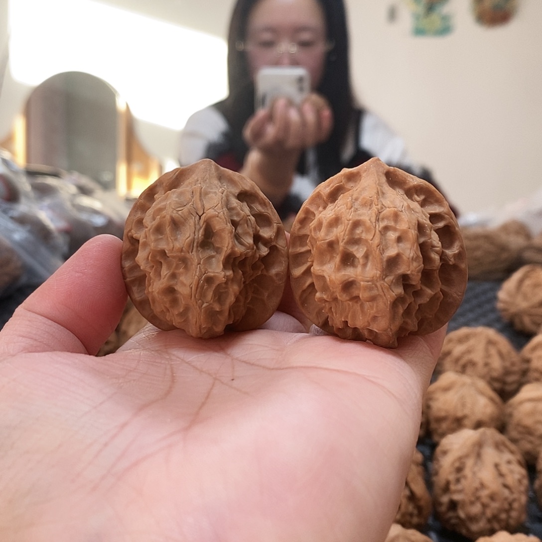 吊坠桃核 玲珑 38