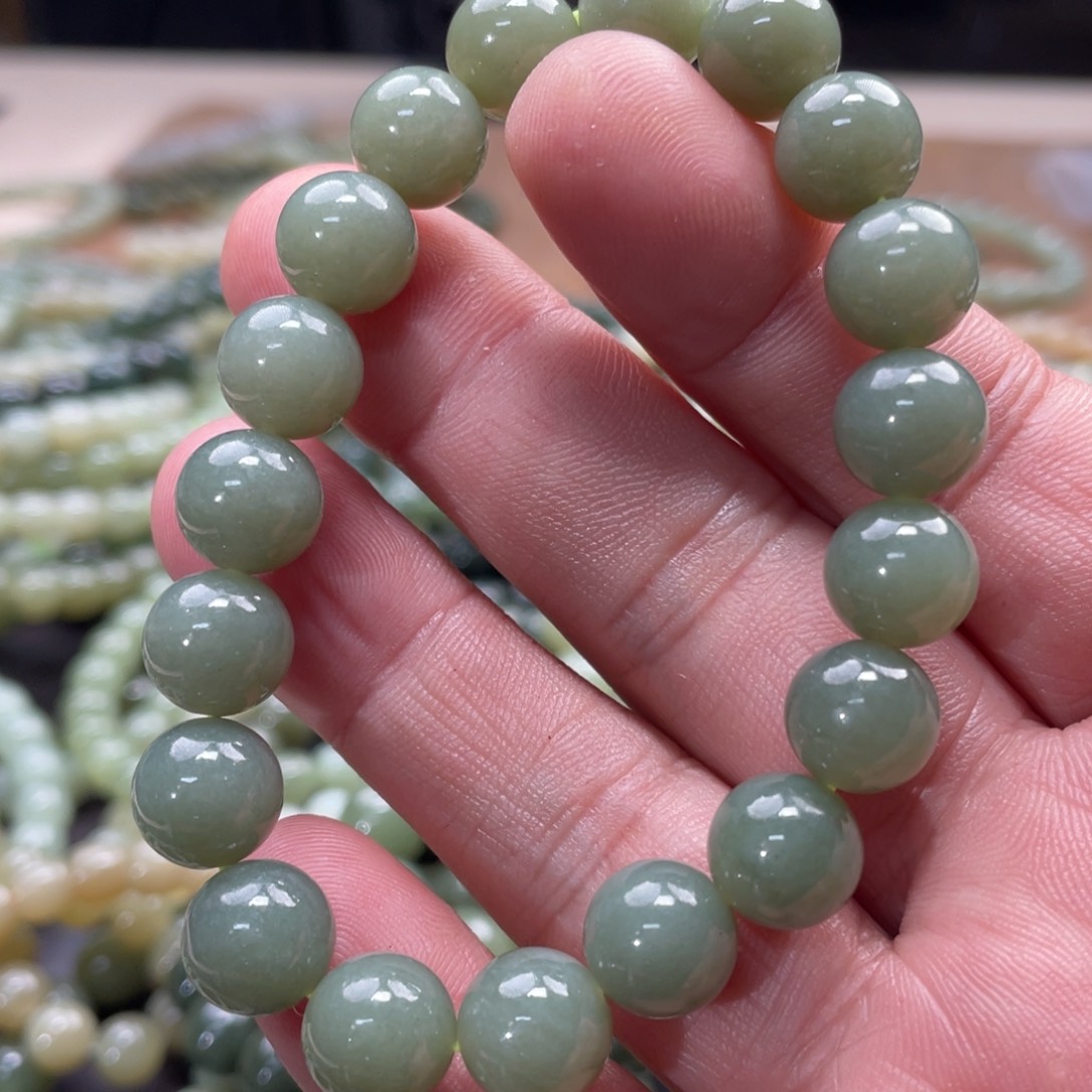 和田玉手链未镶嵌