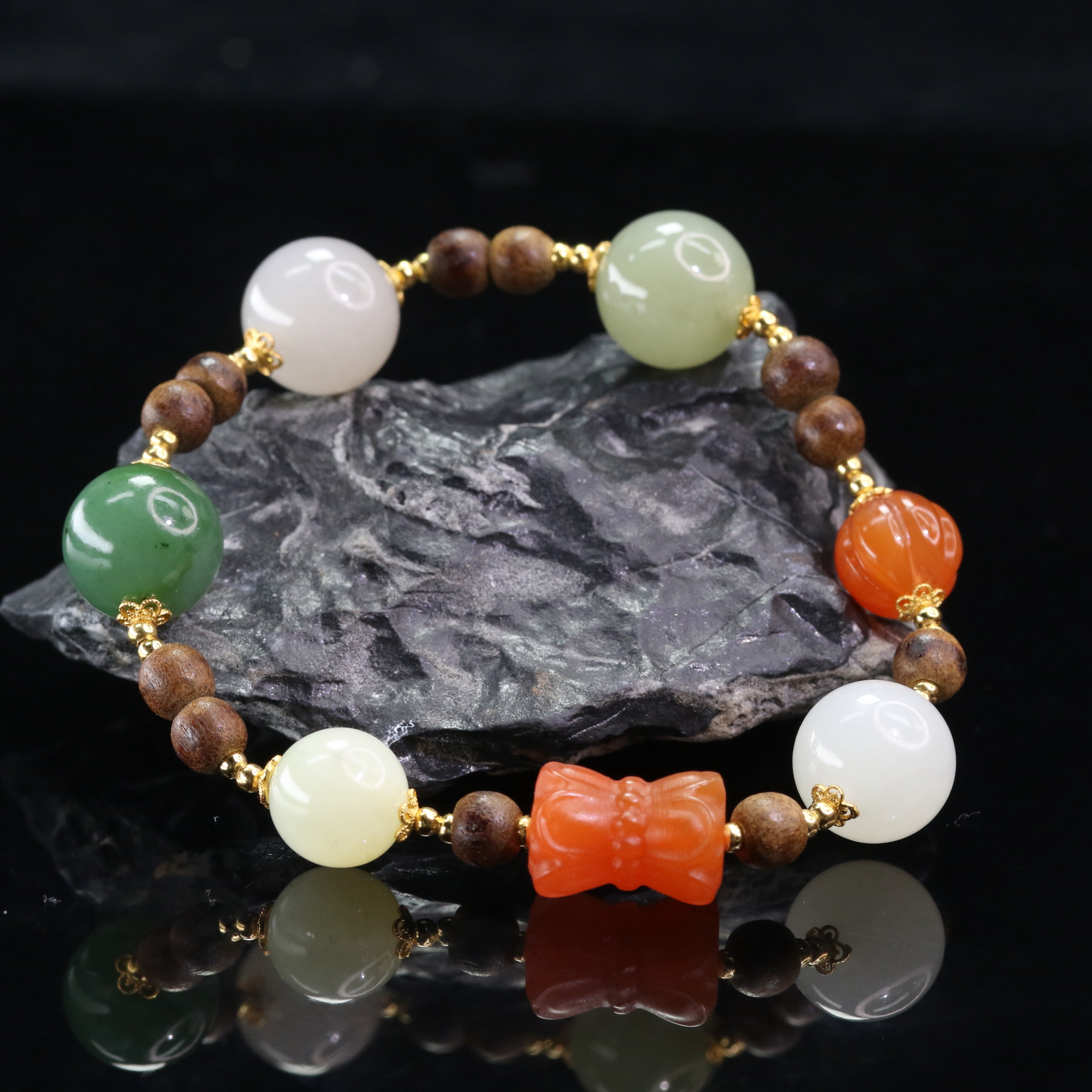 3和田玉多宝手串/100508北京中保拍卖