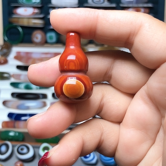 未镶嵌颈饰玛瑙/玉髓