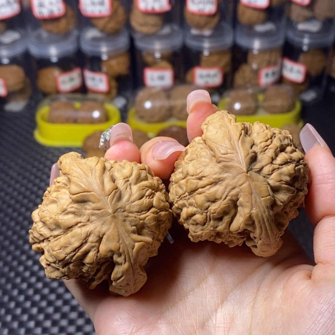 文玩核桃吊坠全品54