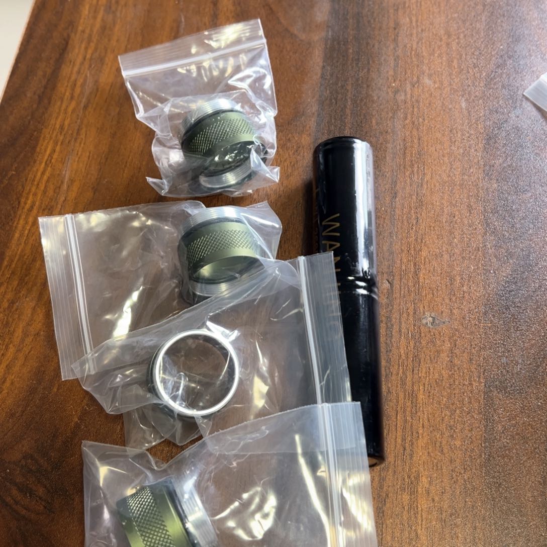 A8 A9强光照射手电加长节套餐