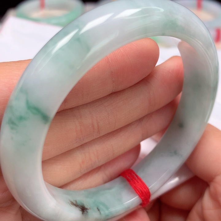 翡翠手镯未镶嵌冰胶飘花17