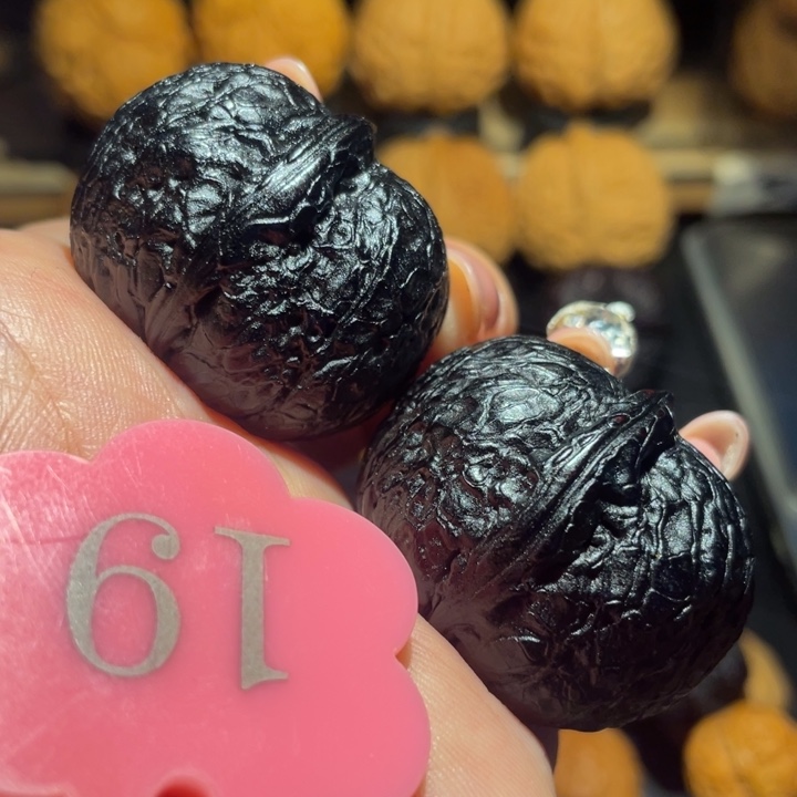 地闷元宝核桃尺寸35