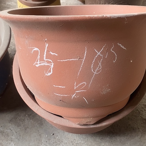 紫砂中国宜兴紫砂花盆，