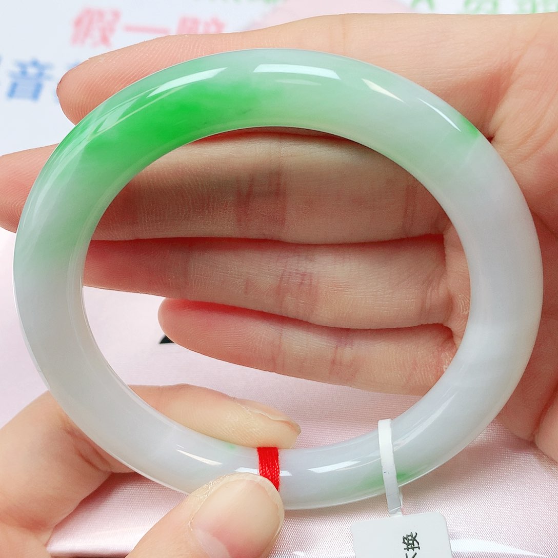 未镶嵌手镯翡翠翡翠手镯56圆