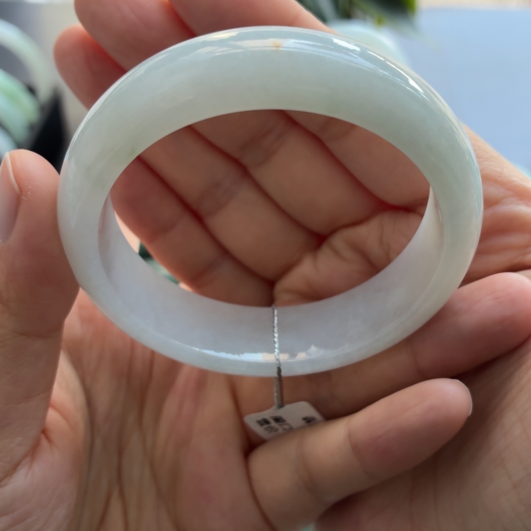 翡翠未镶嵌手镯天然