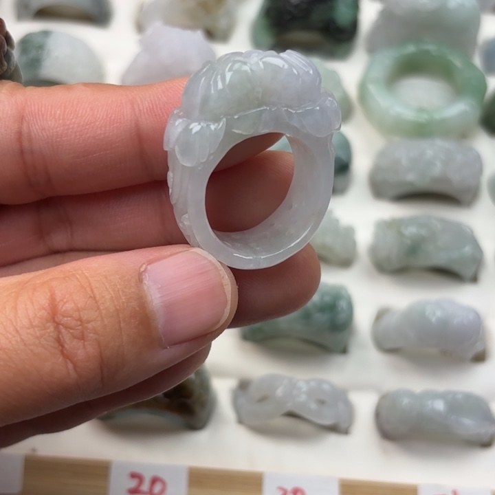 翡翠未镶嵌戒指港码21牡丹花212