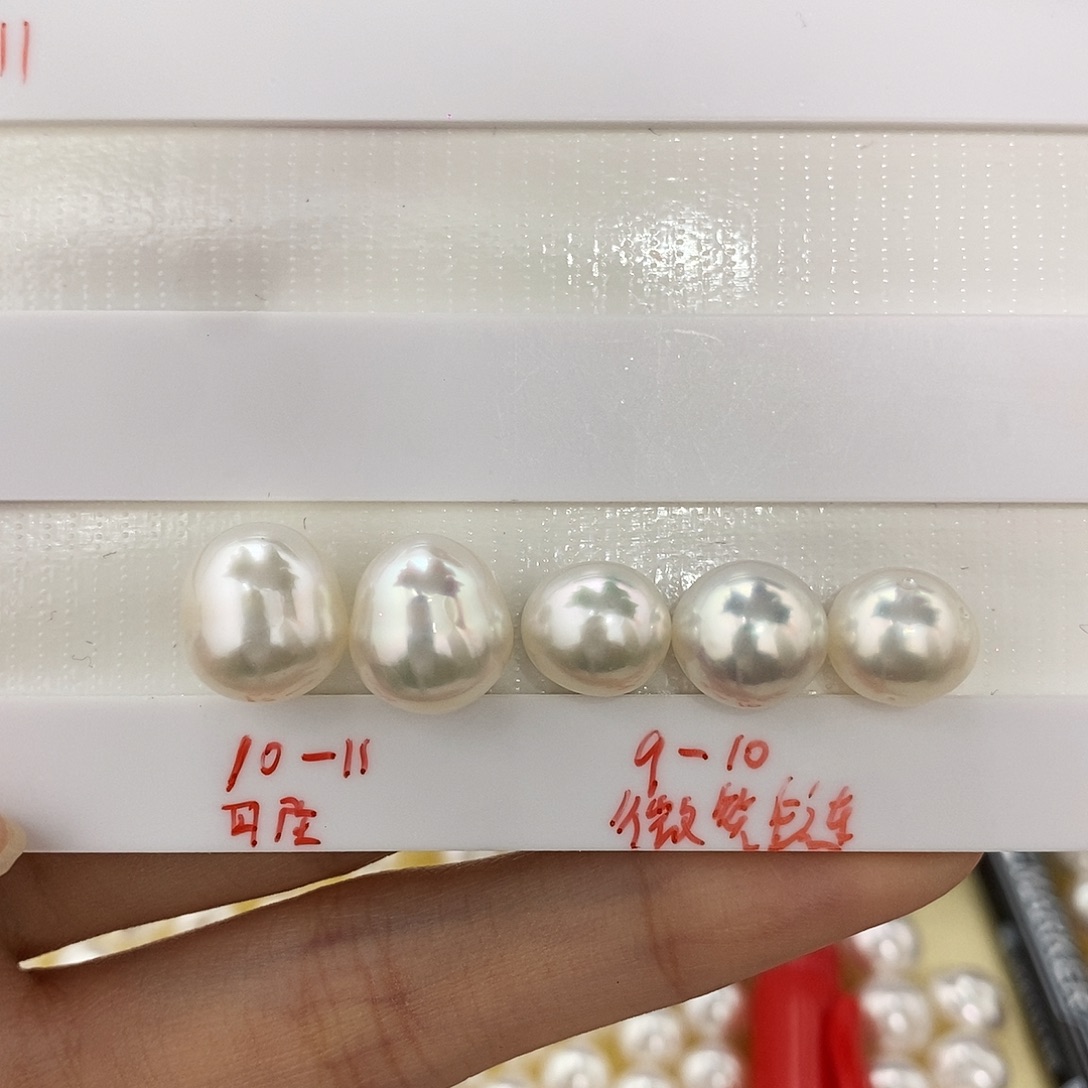 未镶嵌海水珍珠耳饰澳白五颗（无鉴赏）