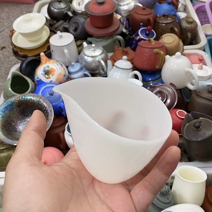 陶瓷艺术品及陶瓷制品