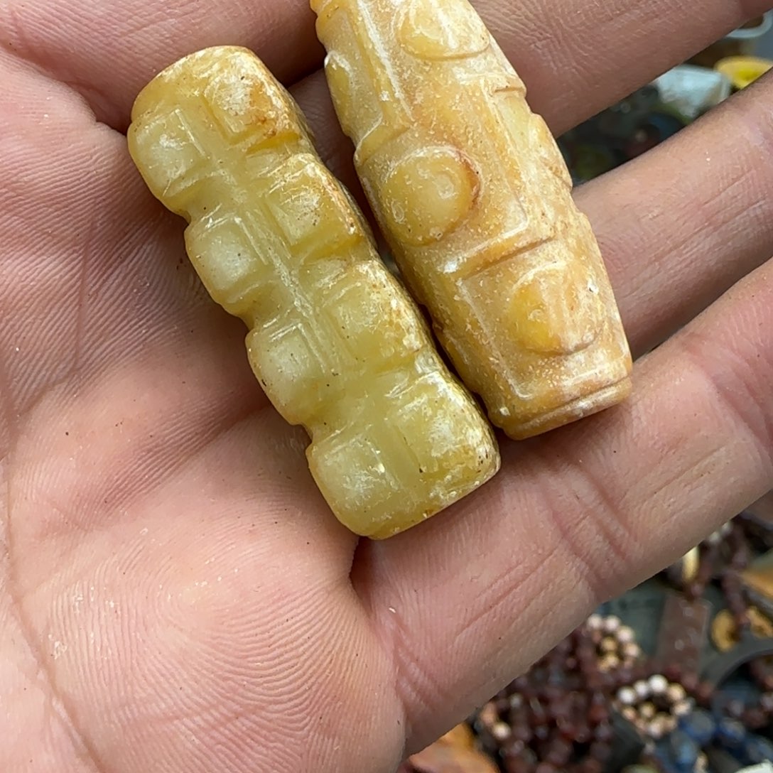 未镶嵌和田玉（糖玉）珠宝奇石