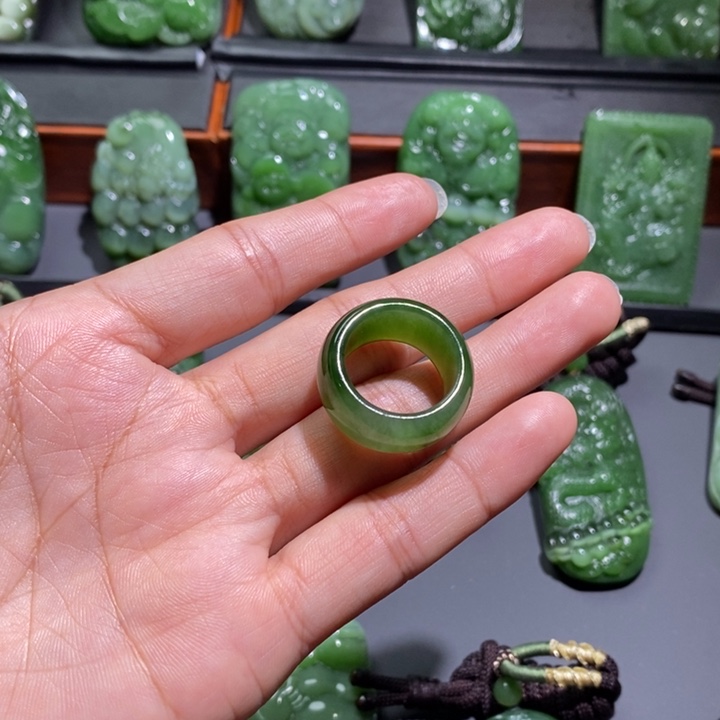 和田玉挂件未镶嵌智*