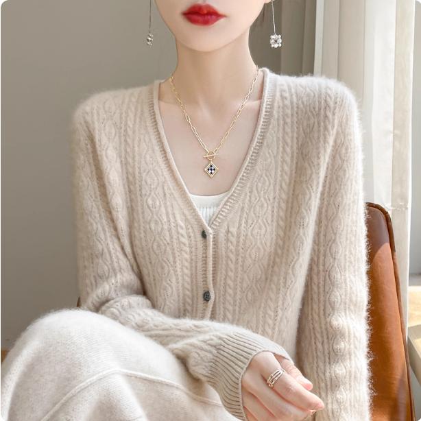 春秋V领100%羊毛开衫女宽松提花时尚薄毛衣外套软糯羊绒针织上衣