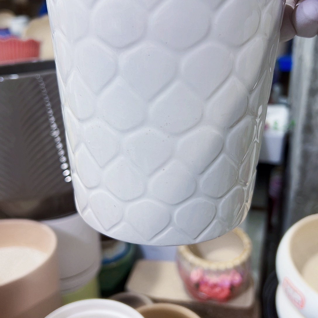 有孔，在眼尾单陶瓷花盆凑单10米包邮