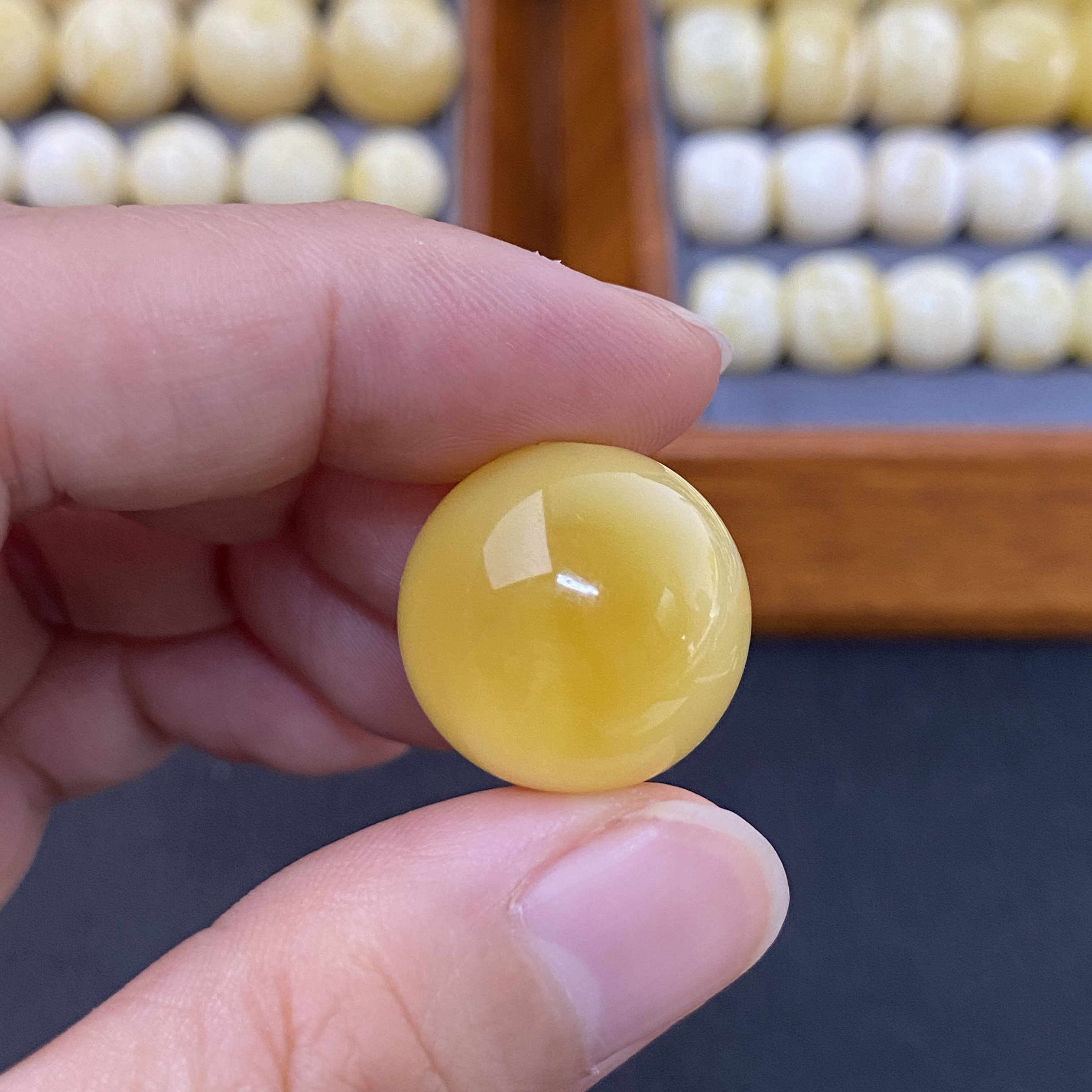 18.4mm蜜蜡圆珠溶洞浓白天然俄料G221猴头金刚星月文玩配饰单珠