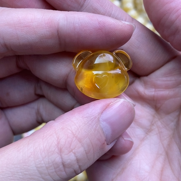 未镶嵌琥珀珠宝奇石20