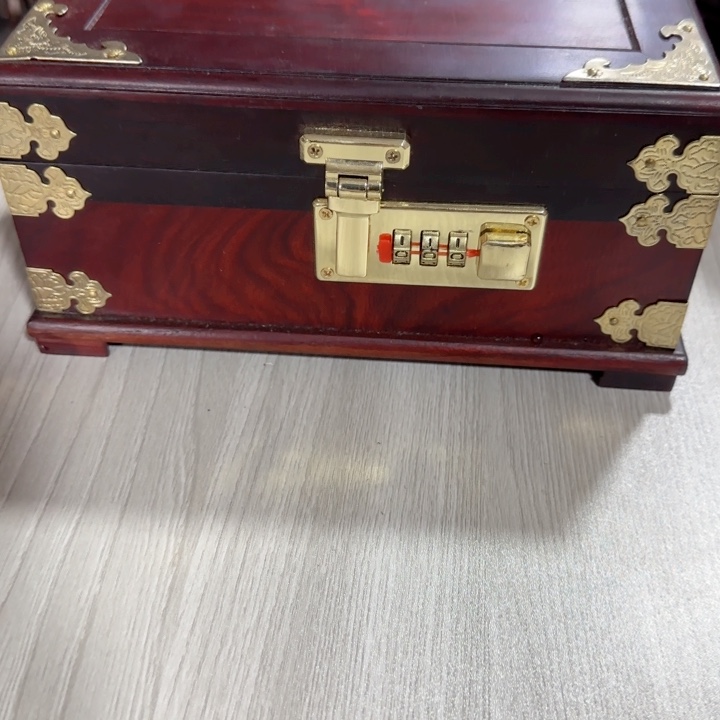 海***燕琉璃手工艺品红木工艺品