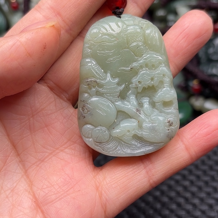 和田玉颈饰未镶嵌