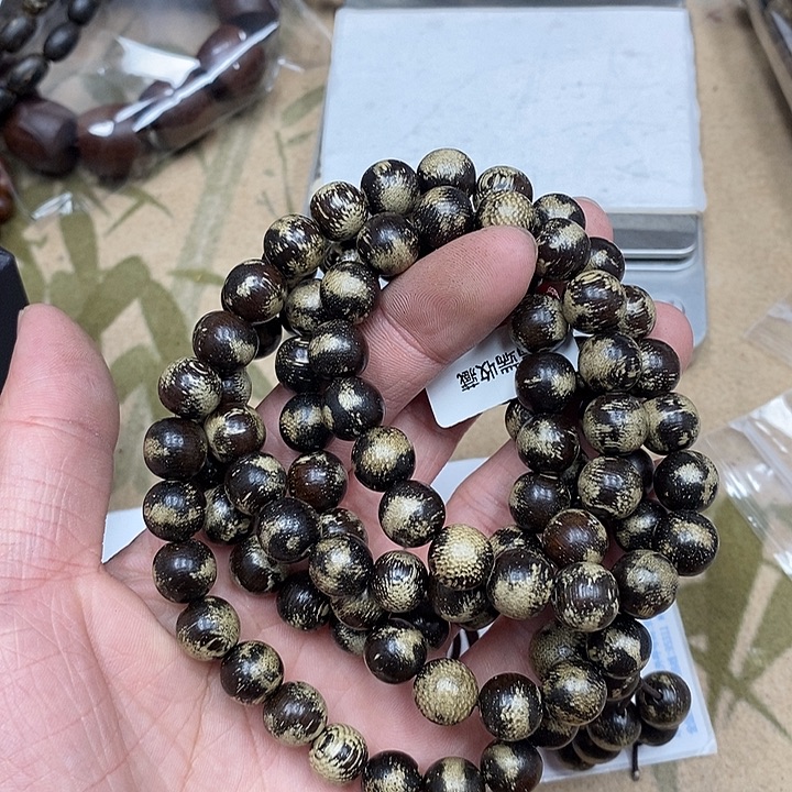 沉香沉香香囊虫漏