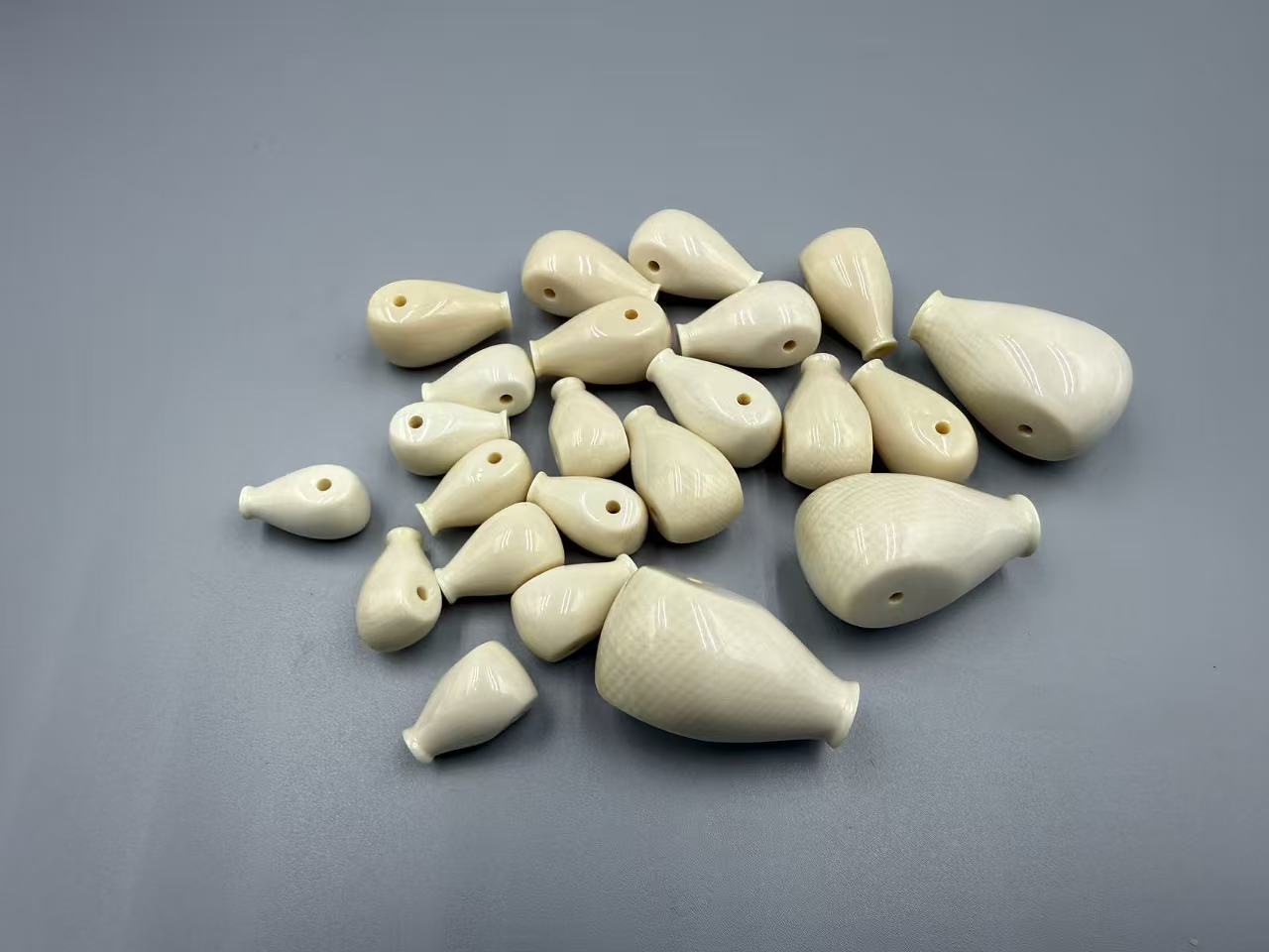 天然猛犸牙 宝瓶三通 满文或牙芯无纹