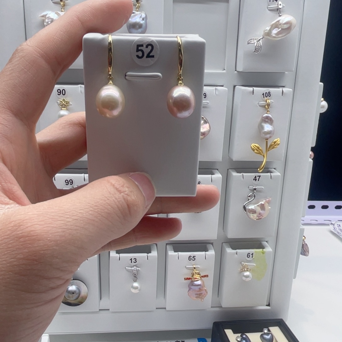 合金淡水珍珠颈饰